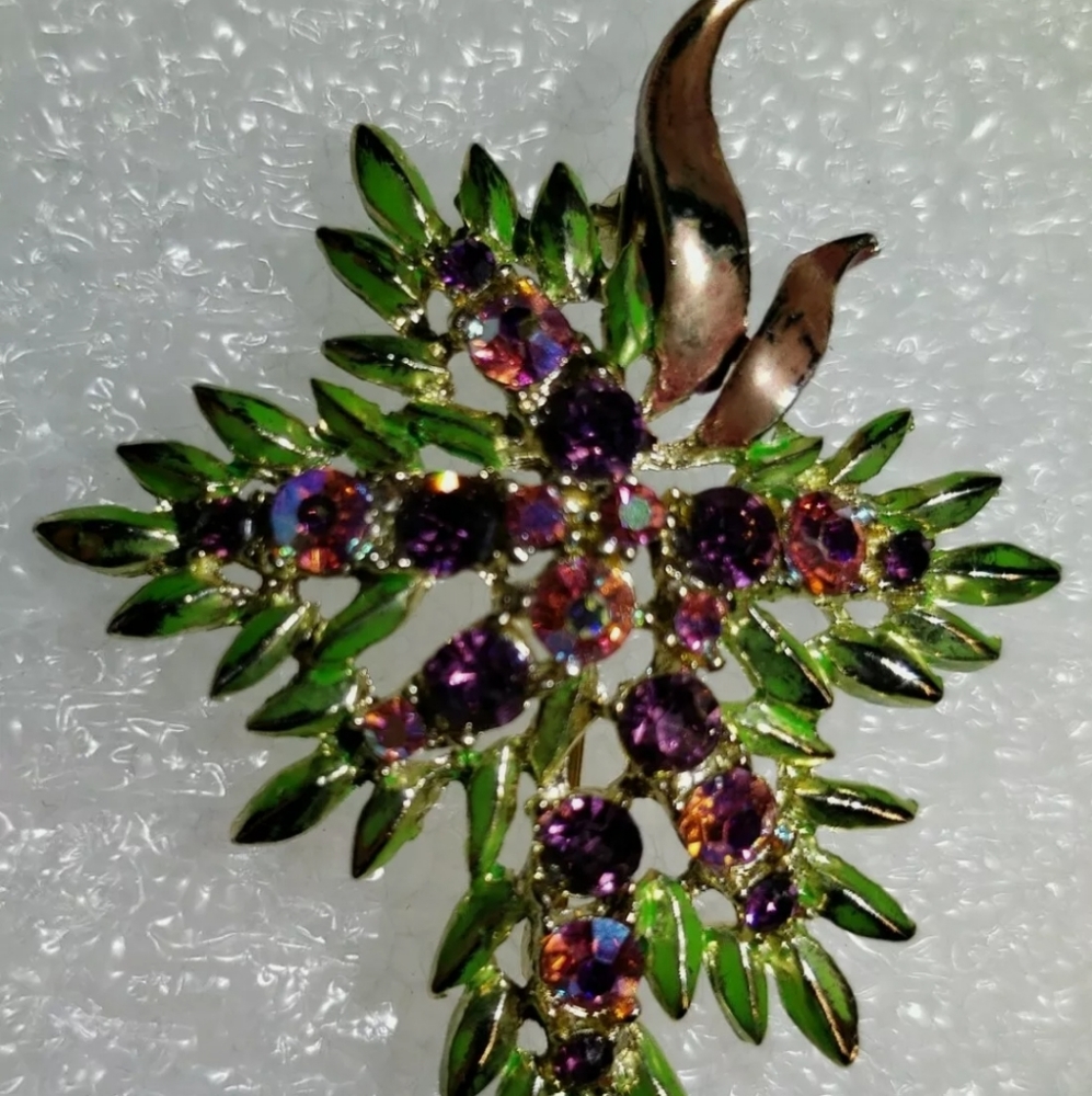 VINTAGE DODDS AURORA BOREALIS RHINESTONE PIN BROOC